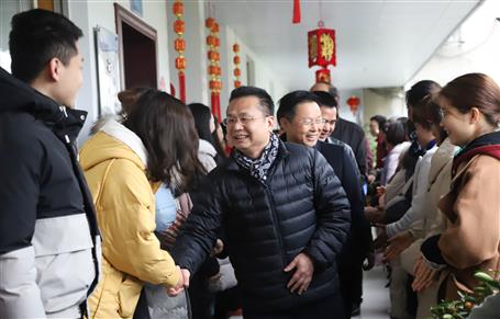【開(kāi)工大吉】新年新氣象！公司領(lǐng)導(dǎo)班子向干部職工拜年
