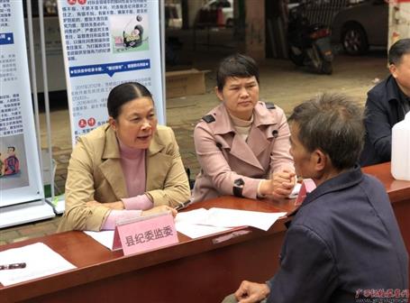 每一本卷宗都是漂亮答案——記廣西勤廉榜樣、梧州市紀(jì)委監(jiān)委第五監(jiān)督檢查室主任李世群