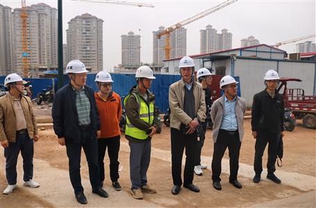 何勇到北投時代（二期）項(xiàng)目推進(jìn)觀摩工作