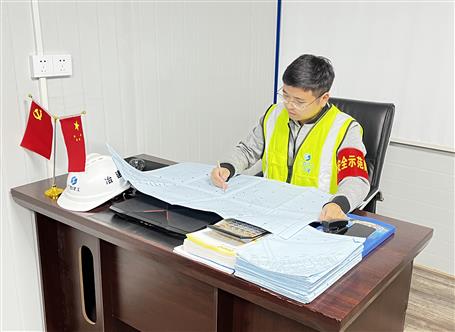 【勞動美 樹榜樣】蒙保賓：扎根一線踐初心 實(shí)干作答淬匠心